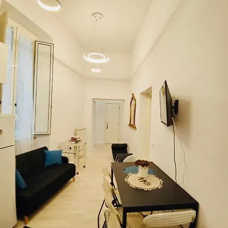 Holiday home Charme Holidays Trastevere