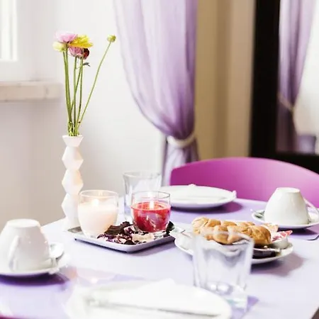 Guest house Maison Colosseo 3*
