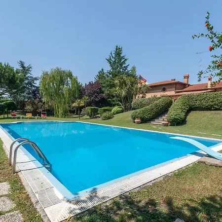 Relais Villaggio Azzurro Hotel Rome
