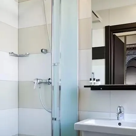 Trastevere Hotel