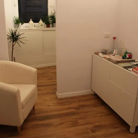 Πανσιόν Abagnale Montecitorio 3*