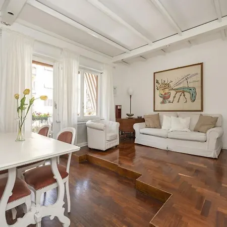 Apartment Shabby Chic Flat Monte Mario Rom