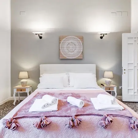 Monti Luxury
