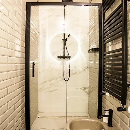 Bed & Breakfast Buonanotte Colosseo Rome