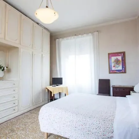 Chez Liviana 2* Рим