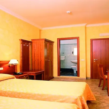 Kriss Otel