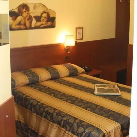 Hotel Viennese *