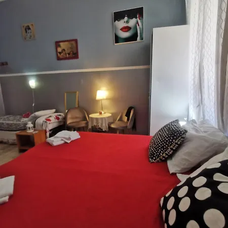 Hostel Holidays *