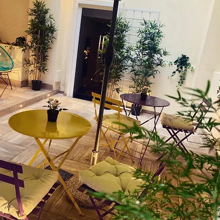 Navona Street Hotel 3*