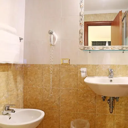 Bed & Breakfast Adorasuite 3*