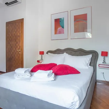 Apartment Pantheon Rome