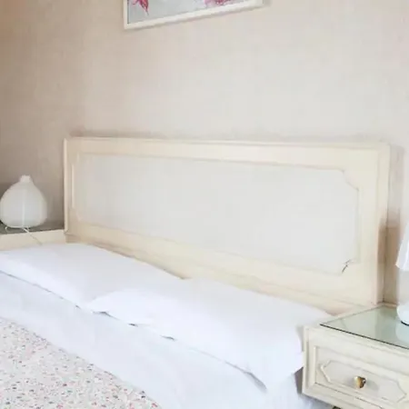 Гостевой дом Chez Liviana 2*