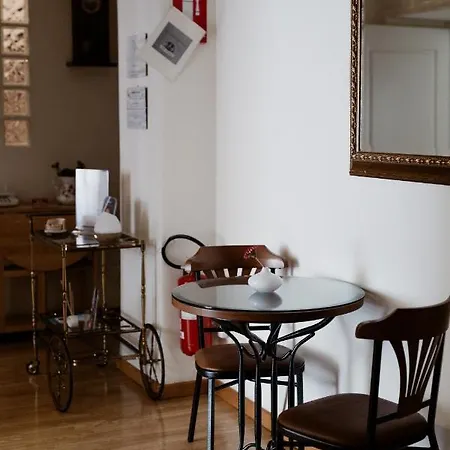 La Girandola Couette-café Rome