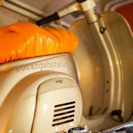 Orange Hotel