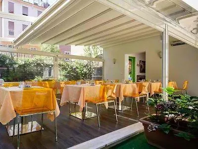 St. Moritz Hotel 3*