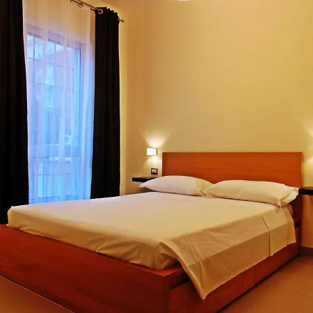 Cipro Guest house 2*