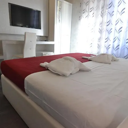 Quarto em Acomodações Particulares Glamour Spanish Steps *