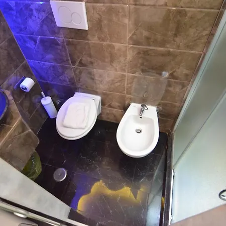 Quarto em Acomodações Particulares Glamour Spanish Steps *