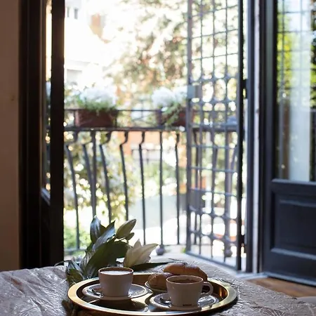 Bed & Breakfast Contessa Arrivabene Antica Dimora