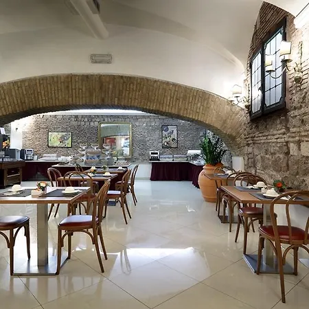 Della Torre Argentina Otel 3*