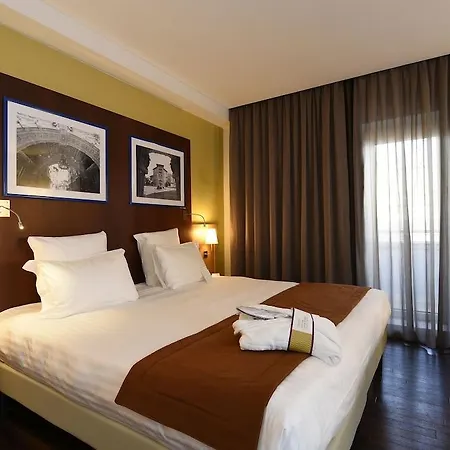 Hotel Mercure Corso Trieste 4*