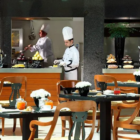 Hotel Marriott Park 4*