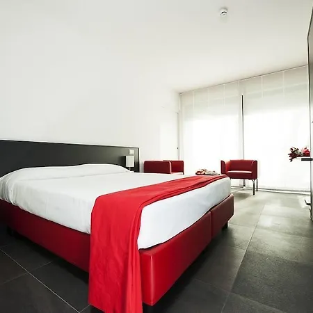 Re Testa Otel 3*