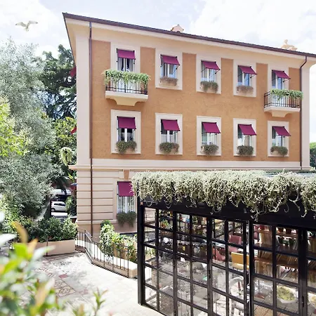 The Corner 4* Roma