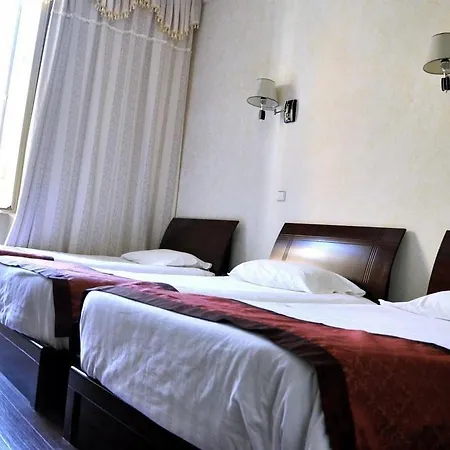 Portafortuna - Close To Colosseum