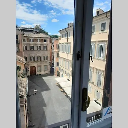 Apartment Sweet Granny S House Close To Campo Dei Fiori