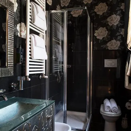 Contessa Arrivabene Antica Dimora Bed & Breakfast Rome