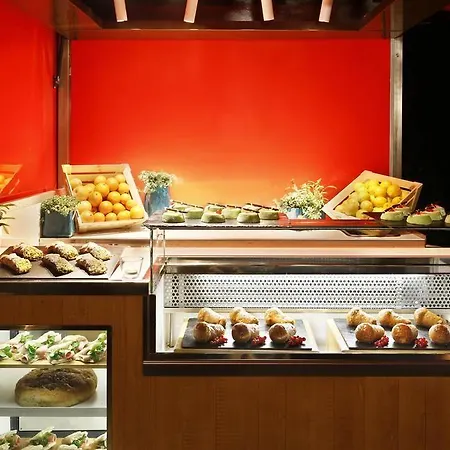 Sheraton Hotel&conference Center 4*