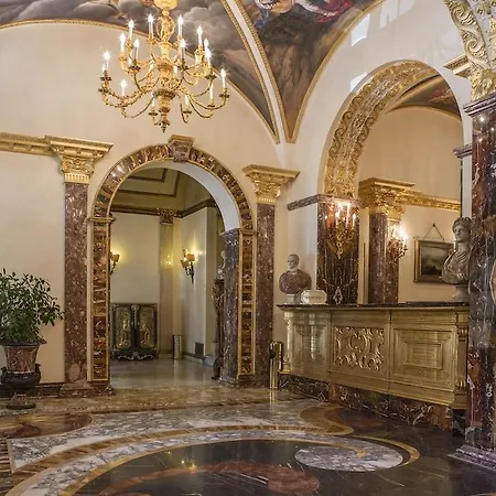 Hotel Des Epoques