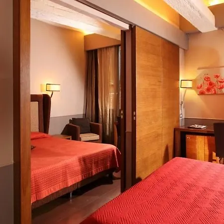 Hotel Condotti Palace Roma