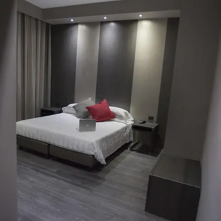 Hotel V99 4*