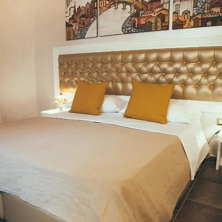 Lighthouse Trastevere Гостевой дом Рим