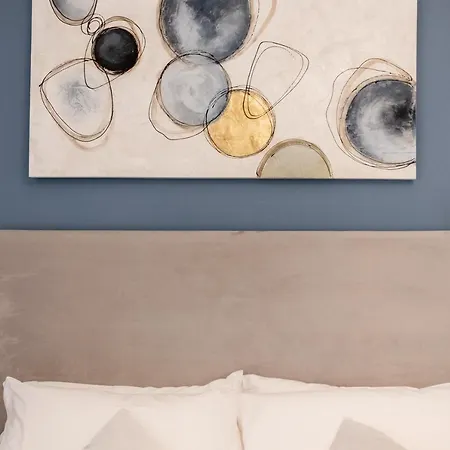 Eighty Four Luxury 3* Rome