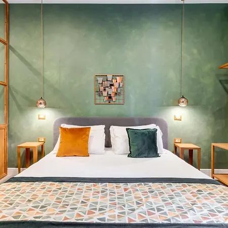 Ripetta Luxurious 2*