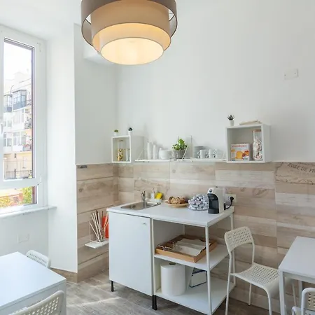 Pensjonat Shine House