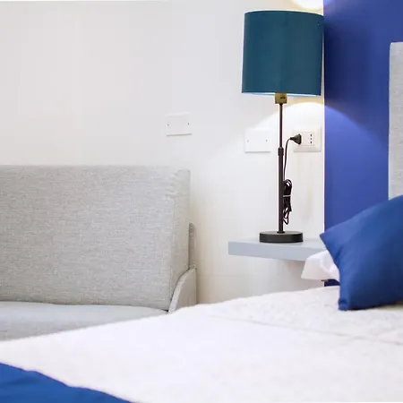 Guest house Shine House Rome