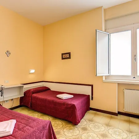 Casa Per Ferie Benedetta Roma