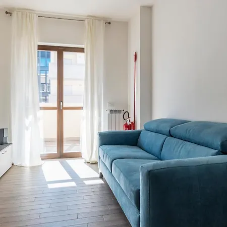 Fonte Laurentina Apartment
