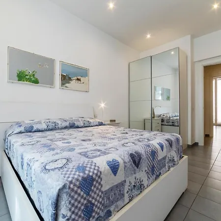 Apartment Porta Pia & Torlonia With Balcony