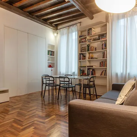 Casa Isabella Al Colosseo Apartment