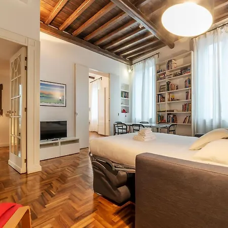 Apartment Casa Isabella Al Colosseo Rome