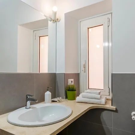 Casa Dell'arco * Rome