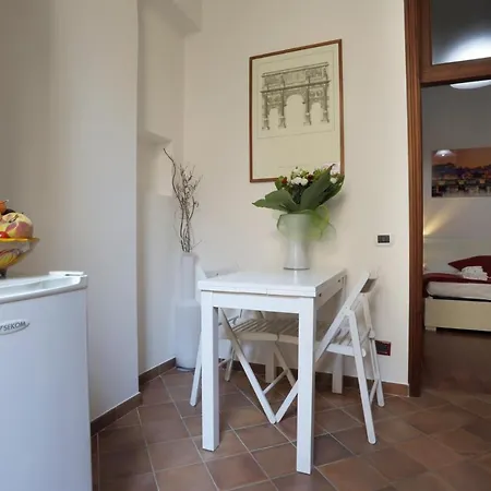 Borgo Pio 91 2* Roma