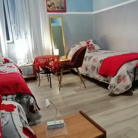 Hostel Holidays Rome