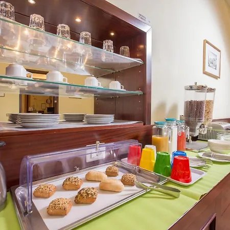 Hotel Trastevere 3*
