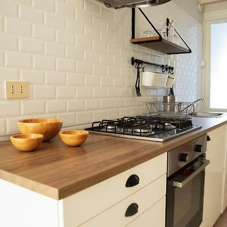 Magenta Luxury Fienaroli 3 *